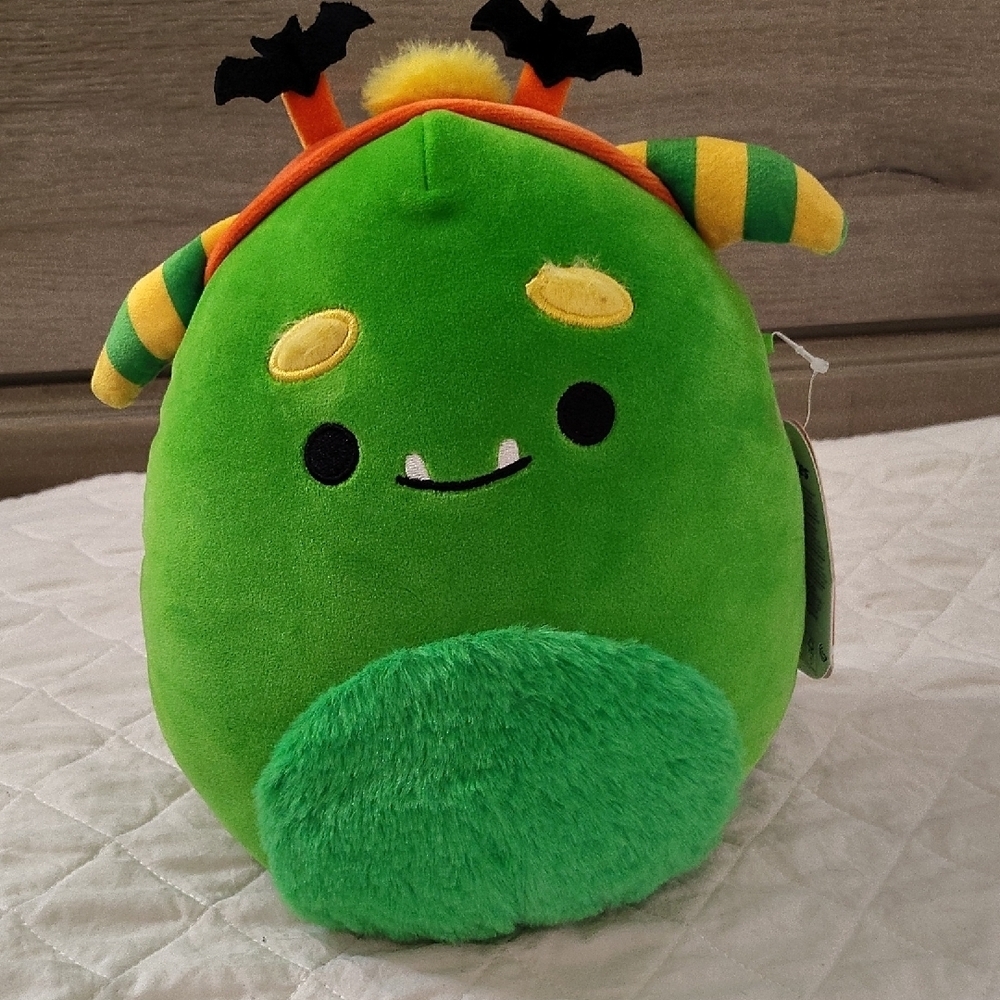 Green Monster Plush Toy - Picture 8 of 10